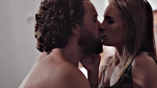 21yo stepdaughter fulfills her lust with stepdaddy's cock