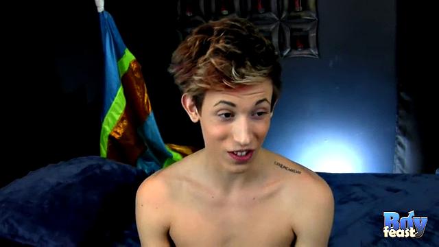 Riley Has Other Talents - Riley Summers And Blake Mast Fun