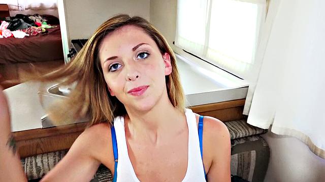 Ohio Hottie Banged in RV