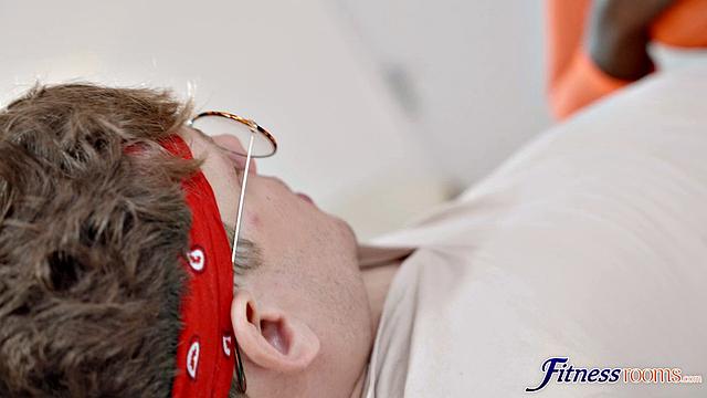 Zen master makes pussy squirt