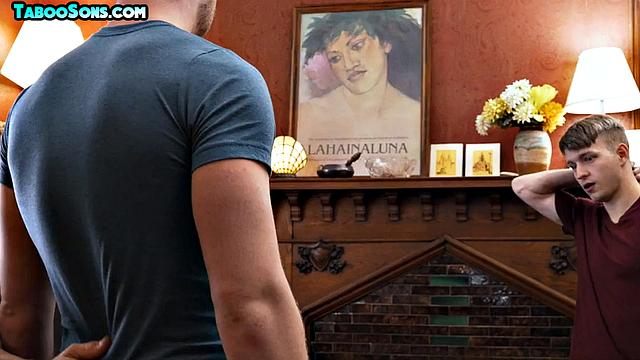 Petite 21yo jock buttfucked by DILFs