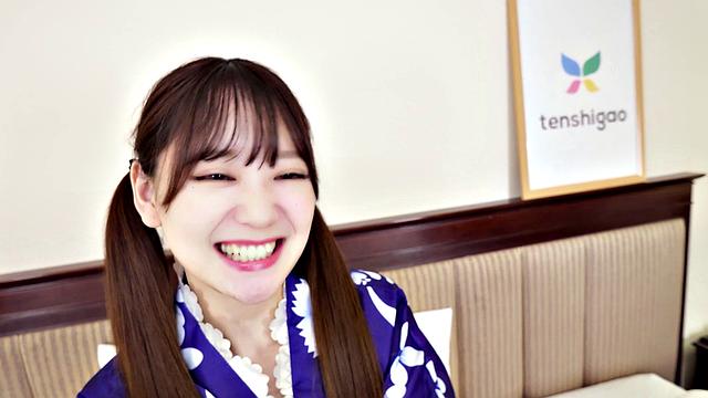 Aki Igarashi is fucked in a sexy kimono