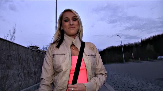 Agent convinces blonde to fuck in the outdoors with his hot blowjob and handjob skills