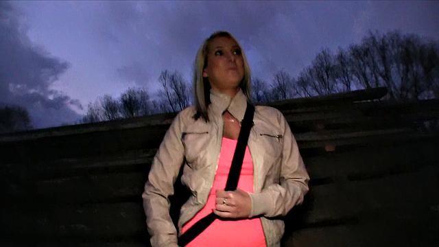 Agent convinces blonde to fuck in the outdoors with his hot blowjob and handjob skills