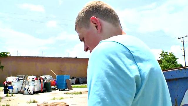 Amateur Black round ass picked up and fucked outdoor