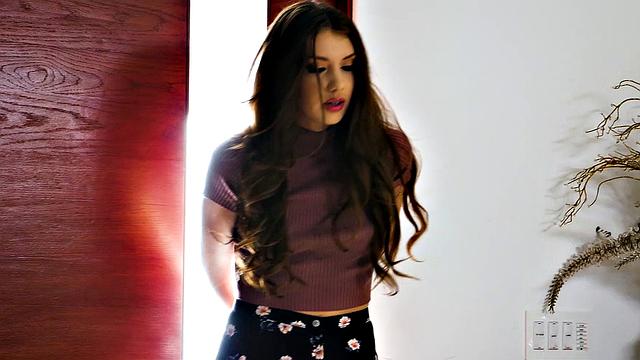 A tattooed babe ride a dildo like a pro on the sofa