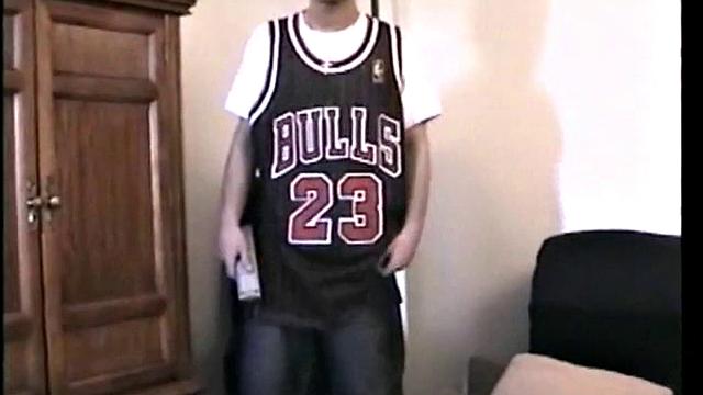 Shy Paulie Beats Off