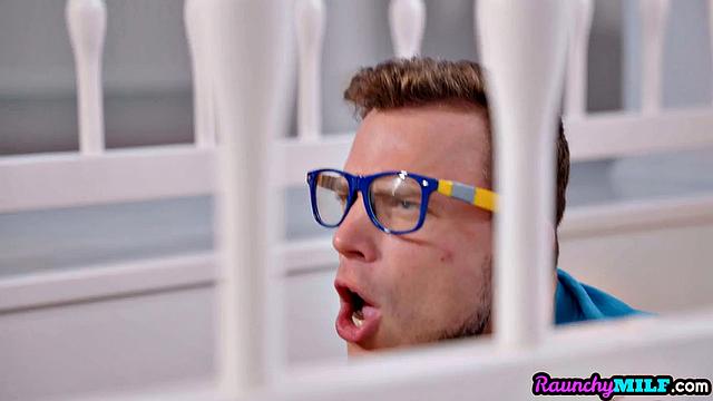 Raunchy MILF fingering herself