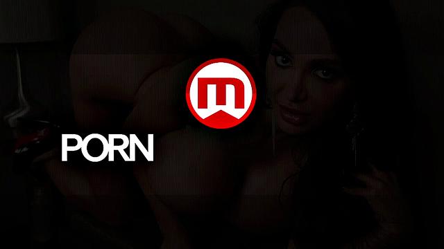 Hot black Berlyn is all smiles as she makes herself cum after a workout in a home gym.