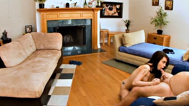 POV bae filled in tight pussy by nasty fucker