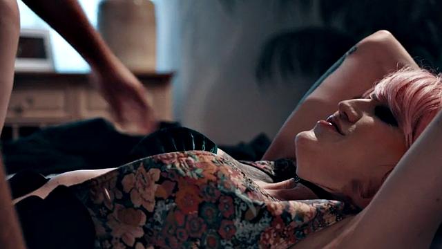 Inked trans drilled barebacked while riding boyfriend