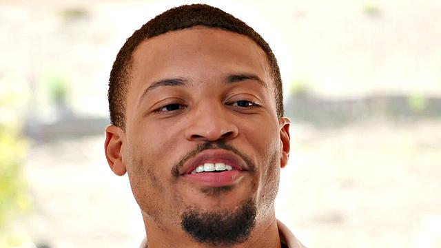 рыжая с большой грудью Katrina Marie трахается с продавцом