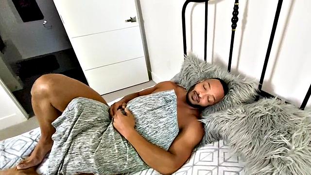 Mesmerized Black bottom barebacked in amateur POV home