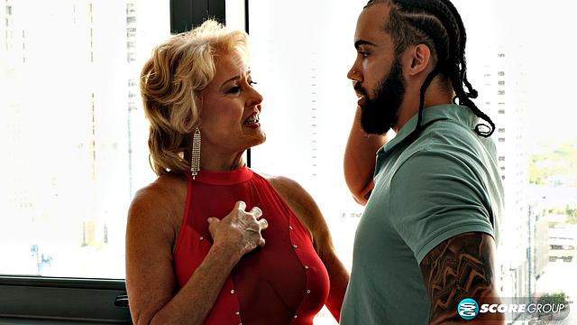 A 28-year-old fucks 76-year-old Desiree Eden