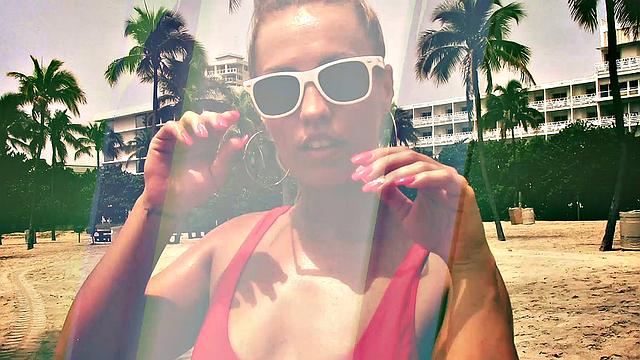 Working Out with Kelsi