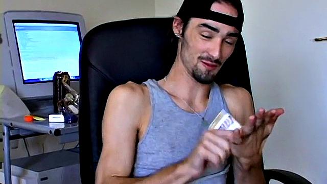 Ian & Dustin And A Pack Of Winstons - Hot Threesome Fun!