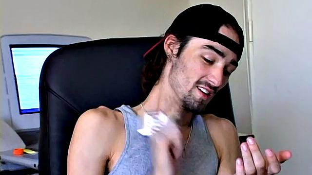 Ian & Dustin And A Pack Of Winstons - Hot Threesome Fun!