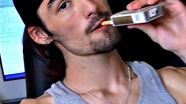 Ian & Dustin And A Pack Of Winstons - Hot Threesome Fun!