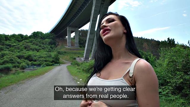 Pulled bigtitted MILF gets banged before deepthroat POV