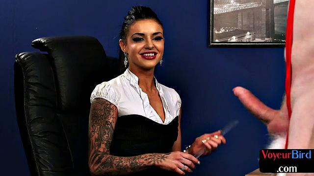 Office cfnm voyeur watches jerker during work hours