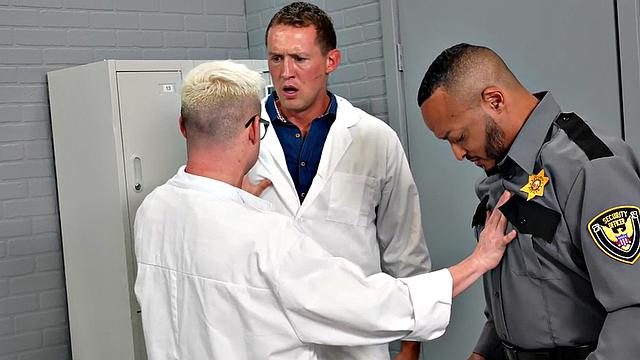 IR mesmerizing doc fucked in uniform by policeman