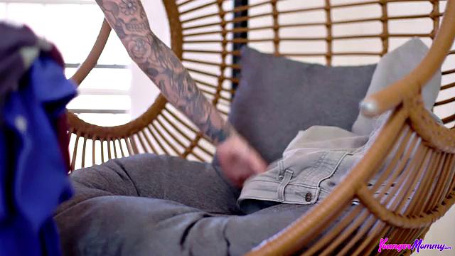 My Two Stepmoms - Season 1, Episode 10