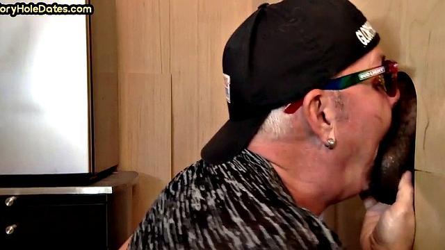 IR cocksucking gloryhole DILF gets banged by dick