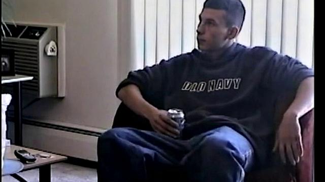 Гей-секс с натуралом из Бостона, первый опыт с мужчиной.