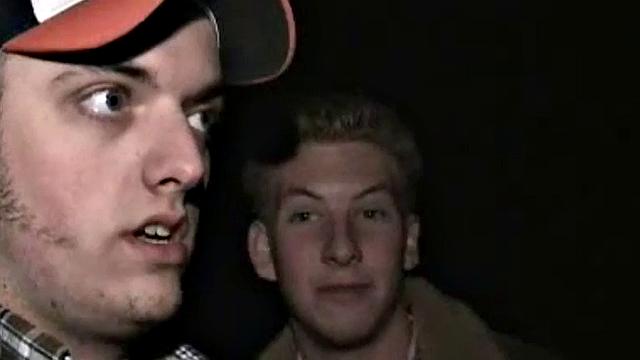 Petite college babe fucks amateur dick in reverse