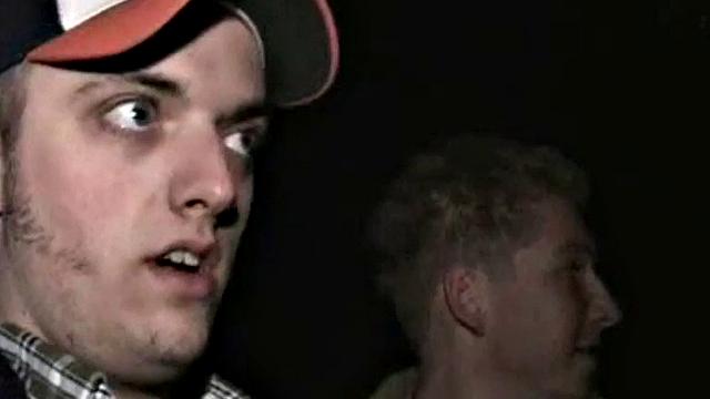 Petite college babe fucks amateur dick in reverse