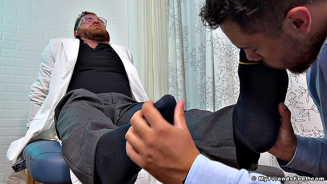 Dr. Riley Fucks Dan's Feet - Riley