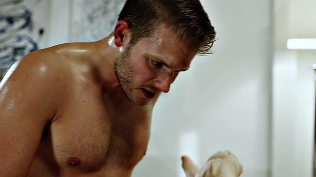 Hairypussy stepsis gets dose of stepbros cock in her wet muff