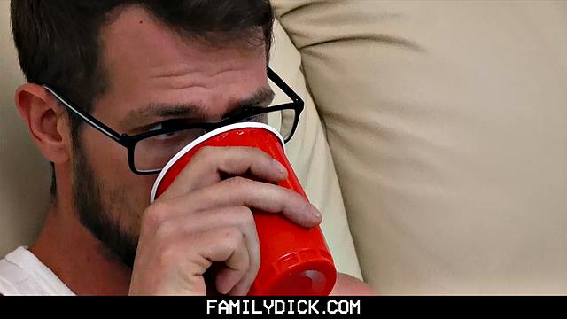 Daddy's Little Boy: Chapter 2 - Sleepy Night