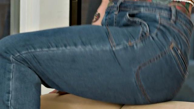 Inked cocksucking babe bounces on BBC while dirty talking