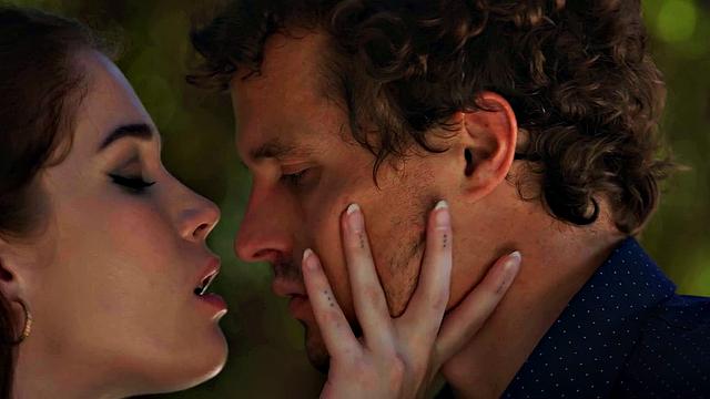 Beautiful Wife Passionately Made Love By Hubbie - EroticaX