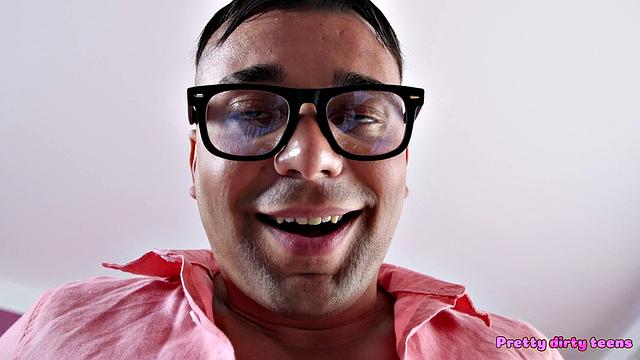 Nerd Fucks his Teenage Dreamgirl