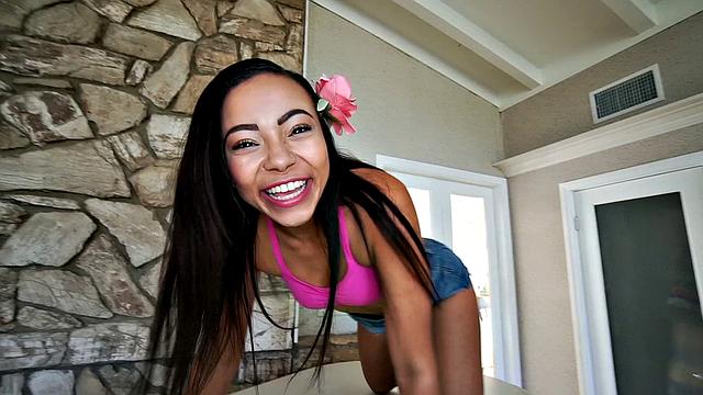 Watch this curvy Latina get pounded hard and deep in Piledriver