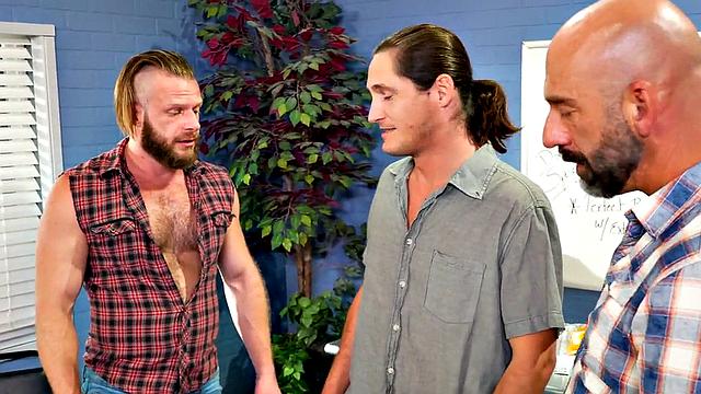 Fisting gaydaddies fist stud with hands in 3some