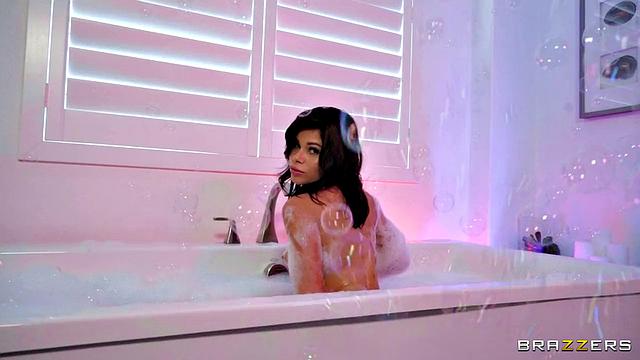 Cum Bubbly Adventure