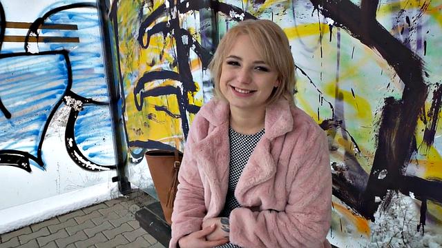 Public nympho blonde slut drilled in her big ass in her room