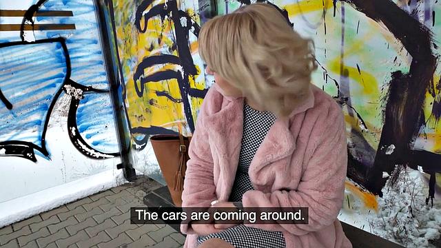 Public nympho blonde slut drilled in her big ass in her room