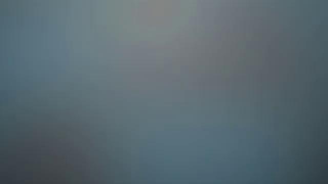 Шерил Икс медленно раздевается и доводит себя до экстаза