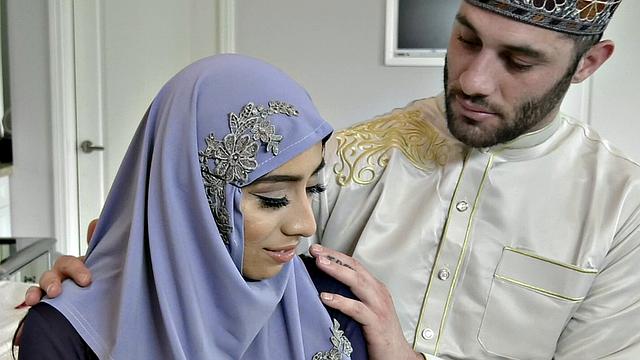 Childbearing Hijab Hips