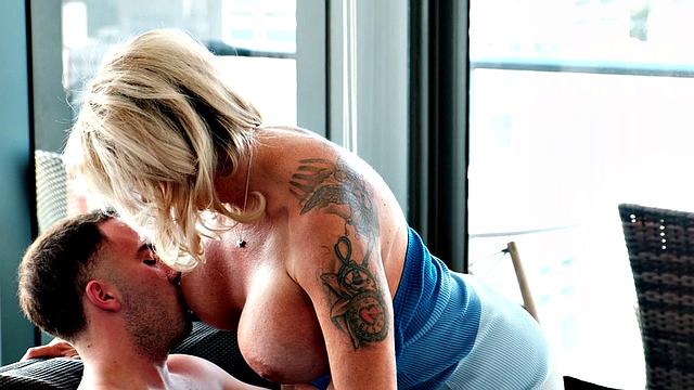 Former officer Bella Lexi fucks her stepson