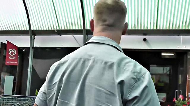 Inked mature skank fucking two dicks