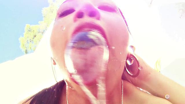 Oral Magic with Khloe, Carmen and Jaye