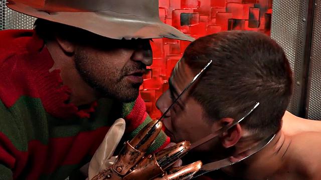 Mesmerized twink used by hunk with toys after seance