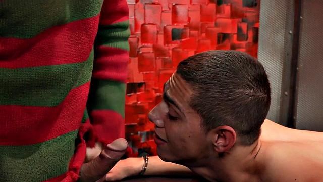 Mesmerized twink used by hunk with toys after seance