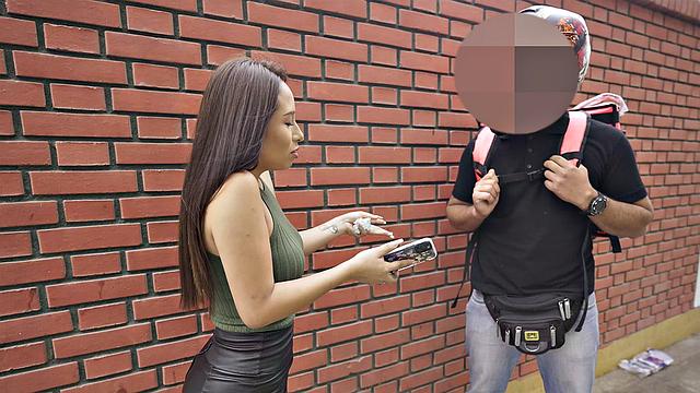 Peruvian girl asks hot questions in public and ends up fucking with a stranger