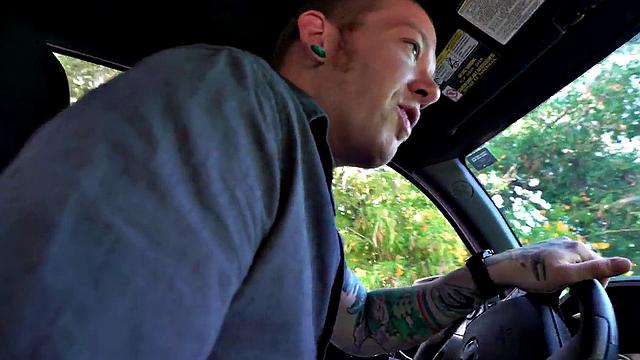 Ebony teen with tattoos fucked hard for car repair after getting outdoors